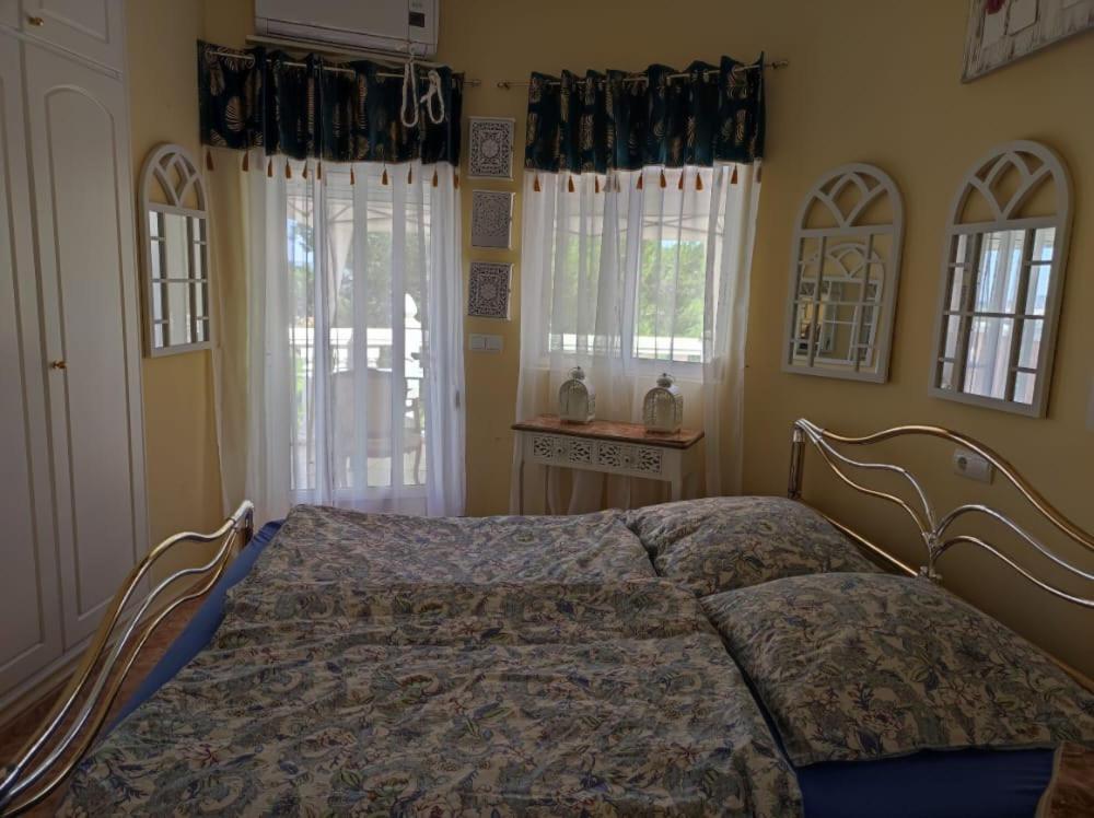 הוילה Montroy Chateau Angelique מראה חיצוני תמונה